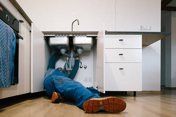 Professional Leak Detection technician working in Marysville, MI